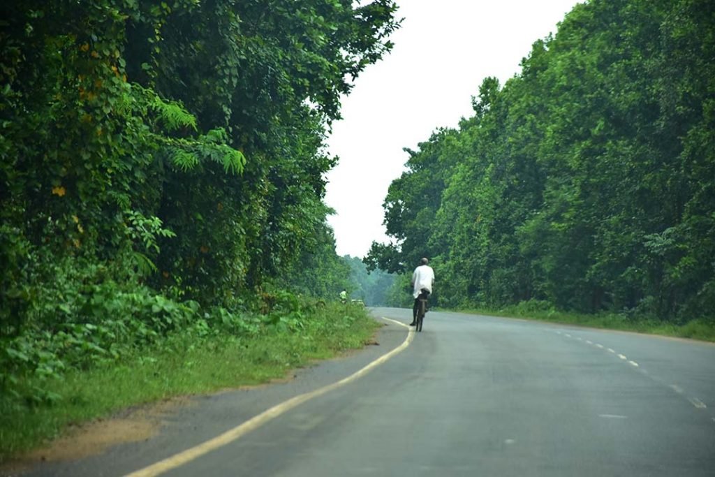 Road towards Gangani