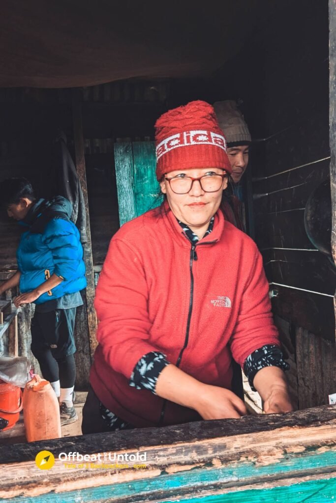 A local lady running a small eatery at Phedang